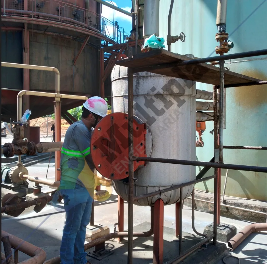 Inspeção de Vasos de Pressão em Indústrias Petroquímicas